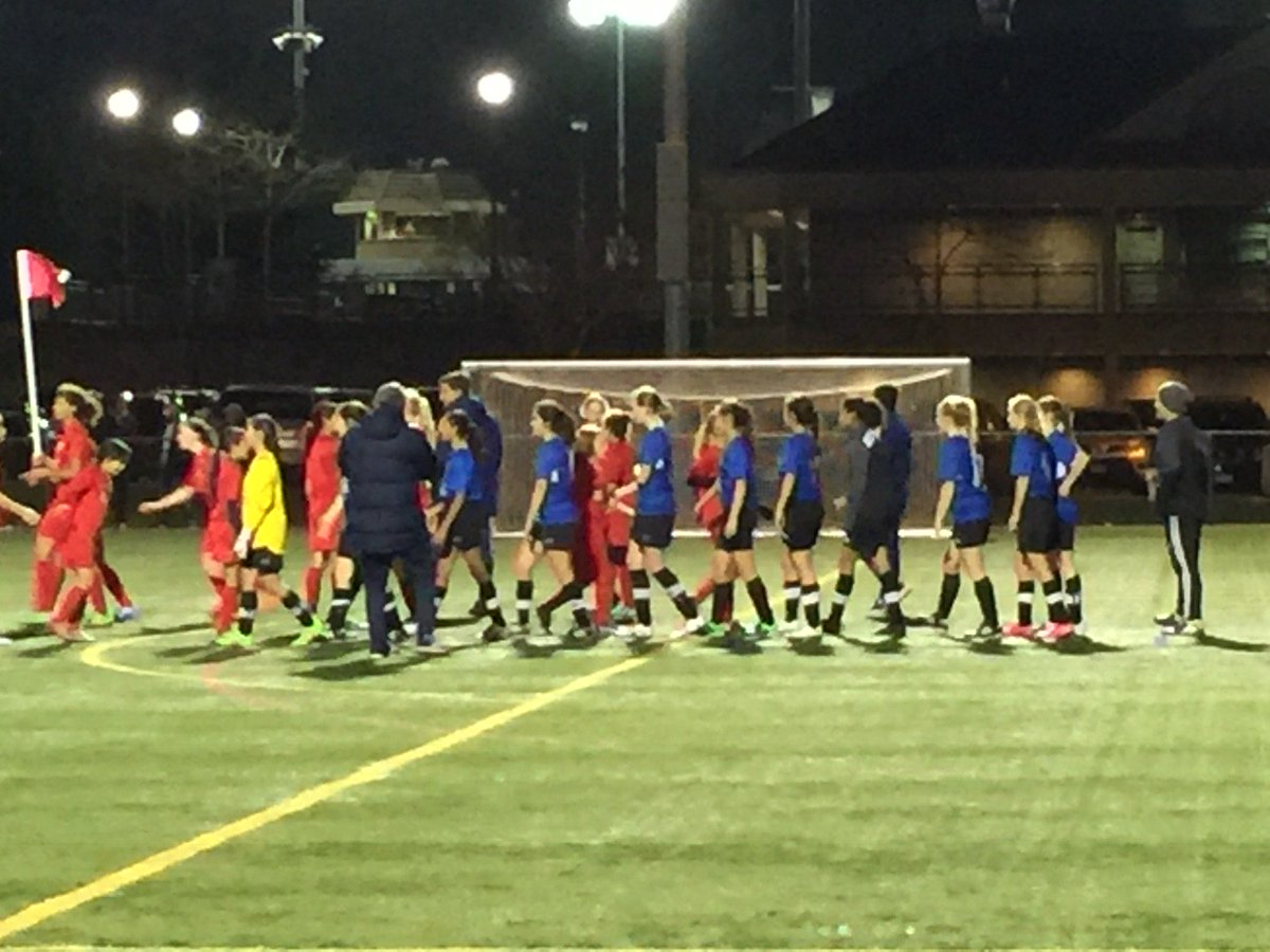 27tasha77's tweet photo. FCB Girls vs TSS girls. Such a proud moment! #fcbcanadatournament https://t.co/aap2tUE69k