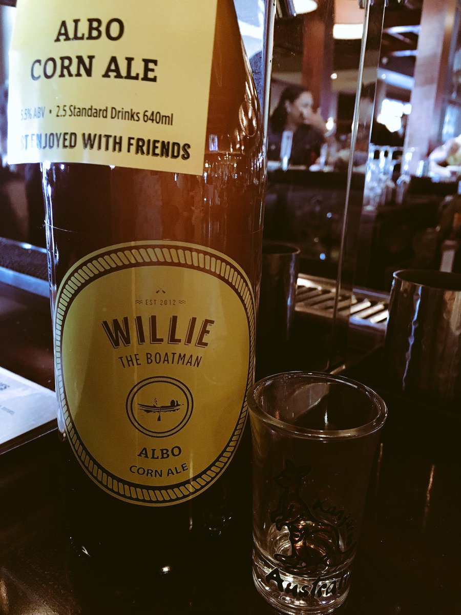 Winelover0227's tweet photo. Finally got to meet up with my friend and give him this Corn Ale from Willie The Boatman #craftbeer #beer #Sydney #vacationdrinking #cornale https://t.co/cwKTax9Qmk