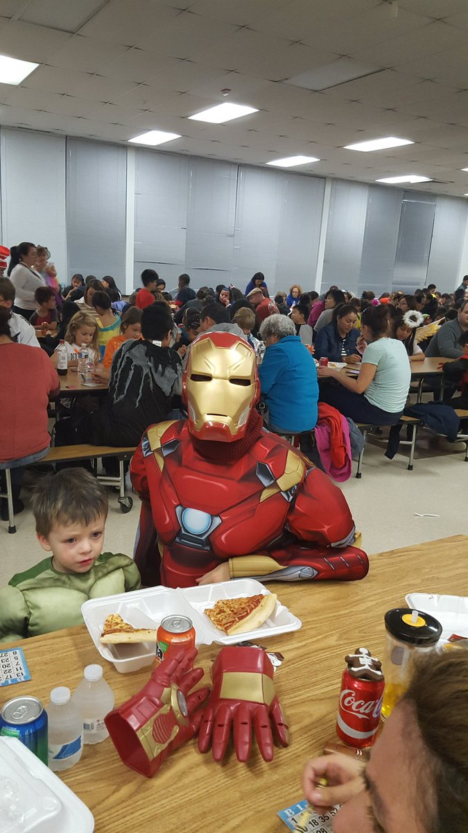 It's FAMILY FUN <a href="/BraddockElem/">Braddock Elementary</a> BINGOWEEN! Thank You PTA! <a href="/fcpsnews/">Fairfax Schools 🌟</a> <a href="/FCPSR2/">FCPS Region 2</a> <a href="/FEA_Fairfax/">Fairfax Education Association</a>