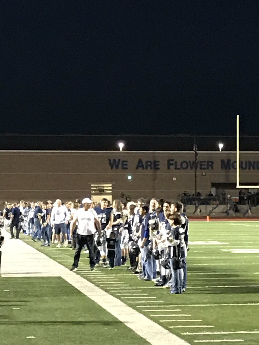 TheRidgeCoachT's tweet photo. Senior Night! Tons of former Shadow Ridge Panthers in this picture! #SeniorNight #WeWillWin #TheRidge https://t.co/8ffP1uwyeV