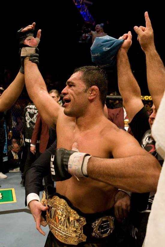 intmartialarts's tweet photo. Fighter of the day: Antônio Rodrigo Nogueira #AntonioRodrigoNogueira #AntonioNogueira #NogueiraBrothers #BigNog #ufc #mma #ufcchampion https://t.co/6kuQBPr94I