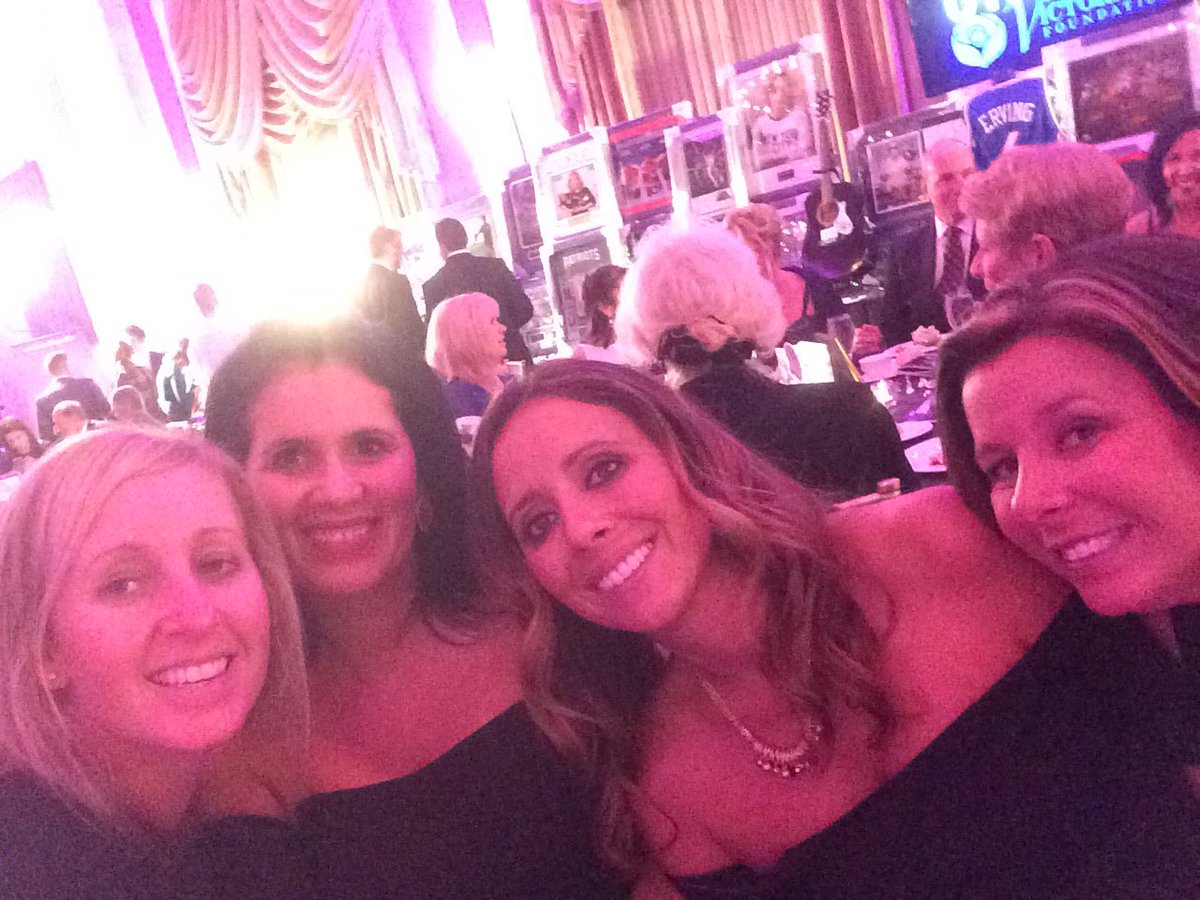 MLO375's tweet photo. Always a great time for a great cause! #ARVFbash16 https://t.co/iqro0uokBV