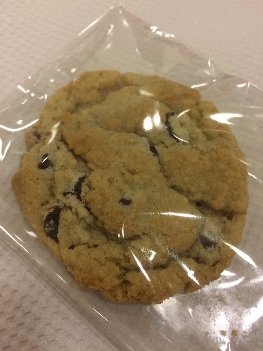 incrediboii's tweet photo. I'll trade my cookie for a spot in the chair #p2become https://t.co/mlOE4fuzL3