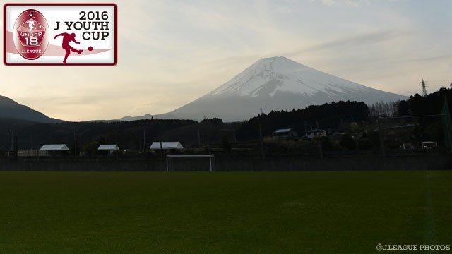 J_League's tweet photo. Ｊユースカップは本日3回戦の4試合が開催！

Ｊリーグ.jpでは3回戦から決勝まで、全試合の速報を実施します！
https://t.co/dL8sVYRXkJ

甲府vs広島、Ｃ大阪vs磐田は10:30より、松本vs横浜FM、神戸vs鹿島は14:00キックオフです！
 #Ｊリーグ https://t.co/cxNHq91kyI