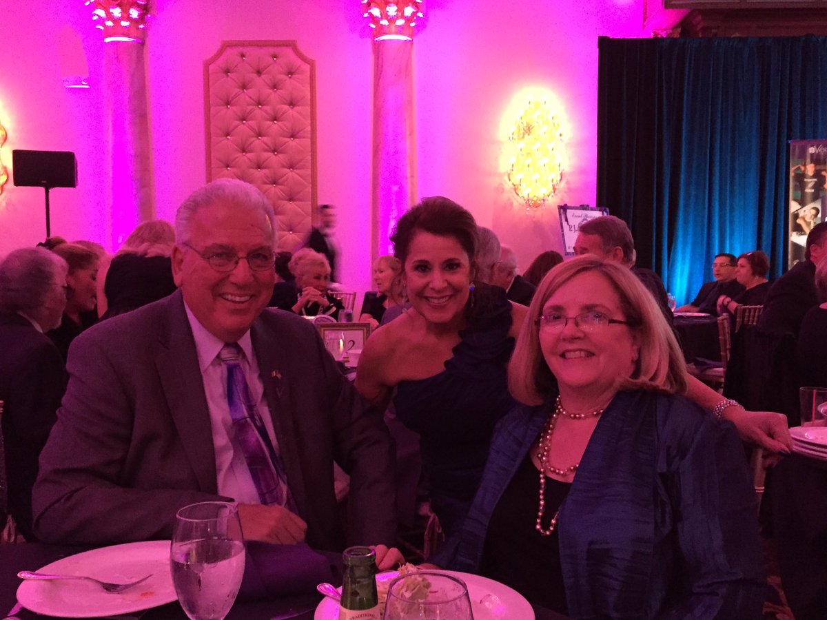tk_wood's tweet photo. #ARVFBash16 #dogood #bewell https://t.co/mNDwDwZI9l