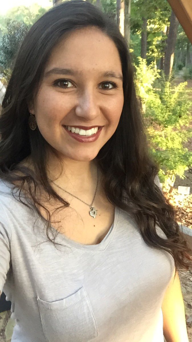 BrittnyStromme's tweet photo. Hey SFA, I'm running for Homecoming QUEEN so please go to mySFA and vote for me! #hoco2016 https://t.co/wUIe4B0Pum