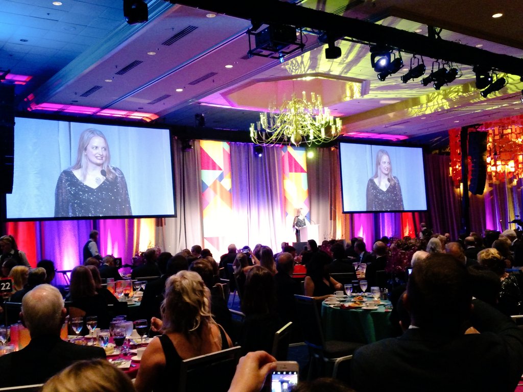 mindeeekastelic's tweet photo. .@kare11 @KimInsley introduces @CHeartLink CEO Jackie Boucher to kick off program! Let's raise some $$$$! TY sponsors! #heartlinkgala16 https://t.co/SXMUolgkjl