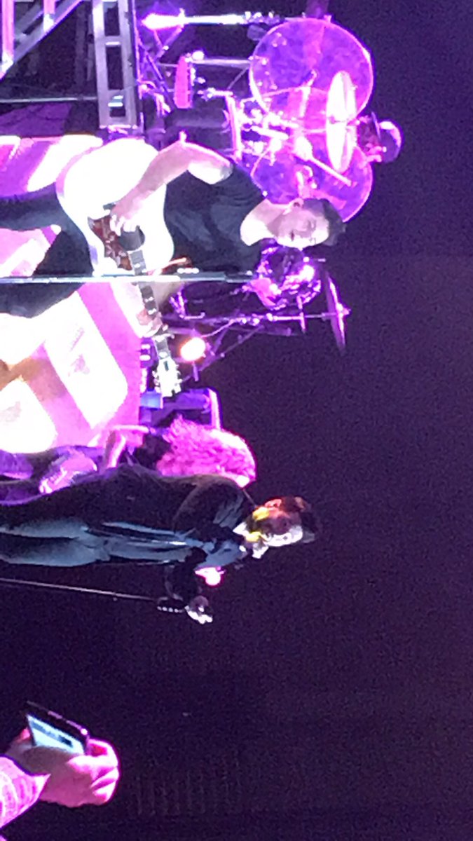 Andaverde57's tweet photo. @DanAndShay https://t.co/0wfMileX9w