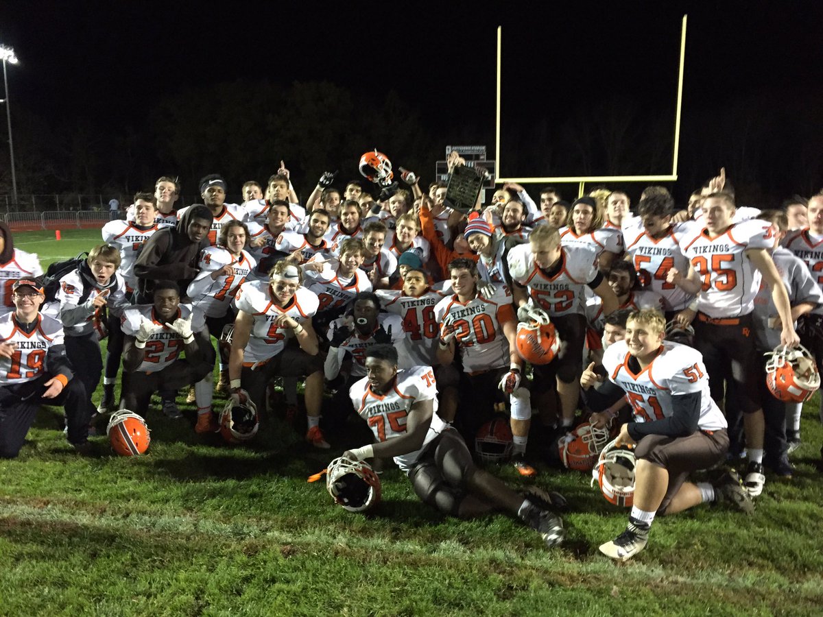 PvViking's tweet photo. Vikings Football 2016 PAC Champions! https://t.co/i6p8dZdBq8