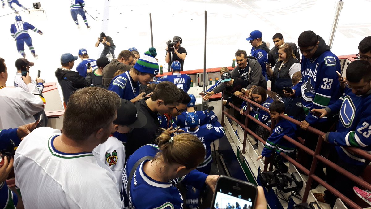 CLSEmployment's tweet photo. Go Canucks Go!! #weareallcanucks #mentorability https://t.co/lzdkl5Lq1F