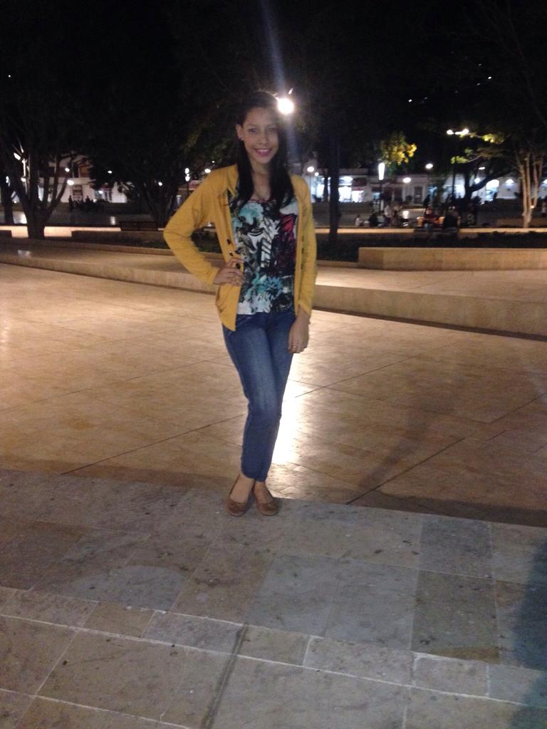 Cuetomaile's tweet photo. Vida Mia. ☺ https://t.co/4hKbSasOXy