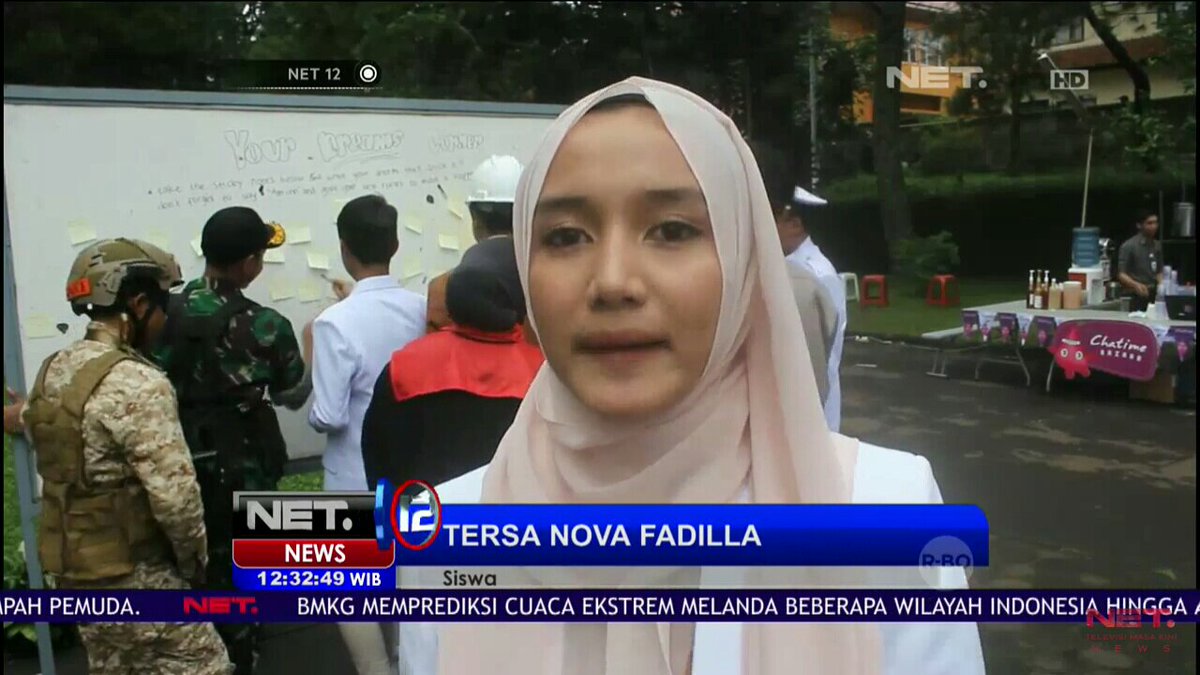 dhischool's tweet photo. news coverage from Net TV about Youth Pledge Day 2016 @dhischool https://t.co/ZID4Hqgadm