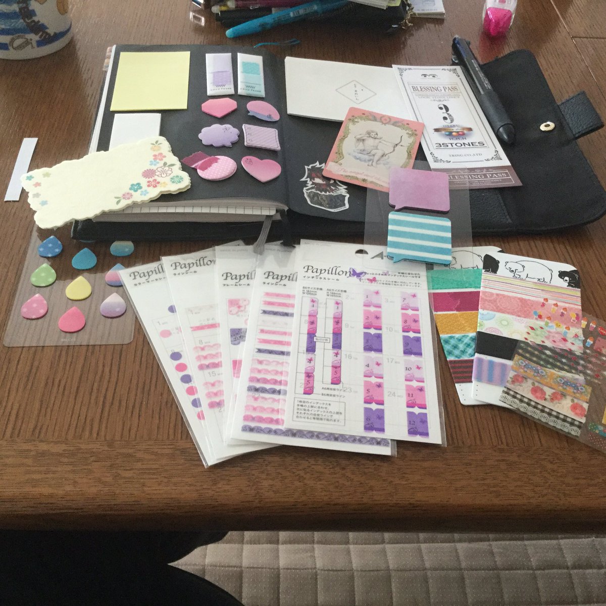 Conao Carnet Pa Twitter このタグも使ってみたかった スケジュールシールやマスキングテープ メッセージカード ふせん お気に入りの天然石ブレスレットのお店のカード 仙台のまめいちさんのメニューカード 占い雑誌についてきた幸せを呼ぶらしいカード Conao Carnet Pa Twitter このタグも使ってみたかった スケジュールシールやマスキングテープ メッセージカード ふせん お気に入りの天然石ブレスレットのお店のカード 仙台のまめいちさんのメニューカード 占い雑誌についてきた幸せを呼ぶらしいカード