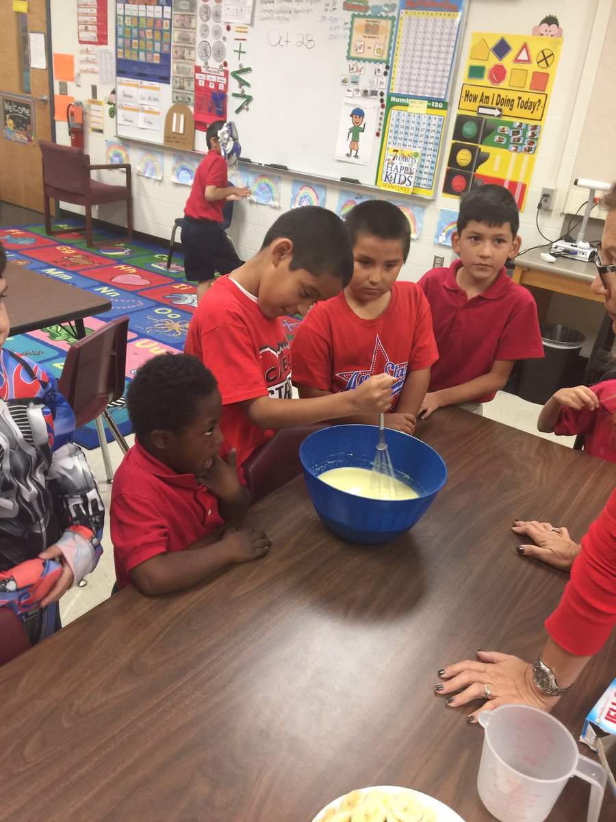 woodfe16's tweet photo. #cablestrong #lovemyALEclass #makingpudding https://t.co/p7NZqEwlk7