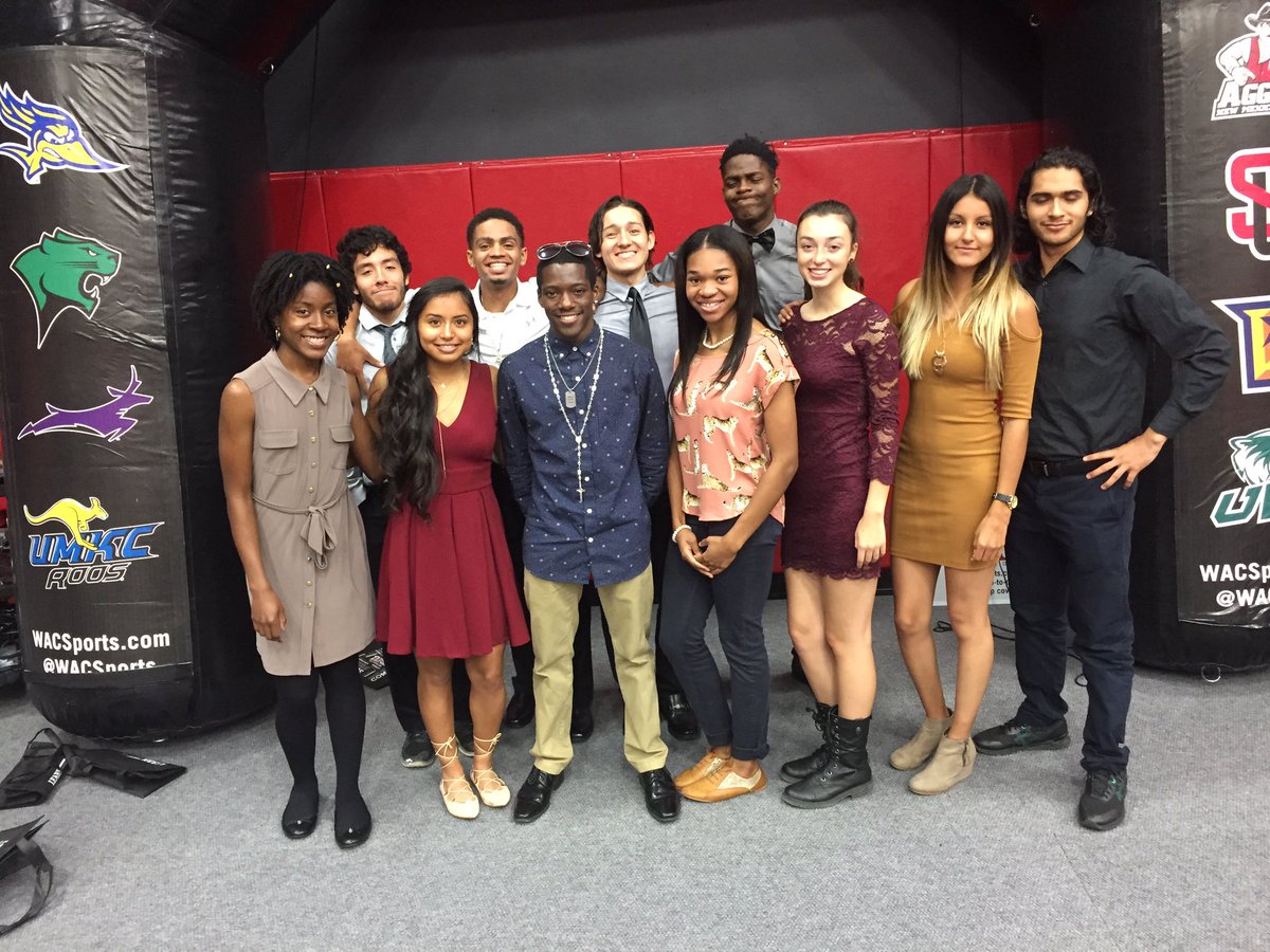 Chicago State XC tweet media