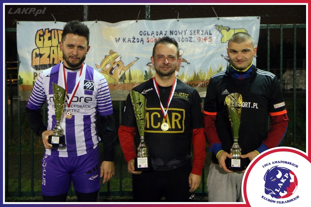 LAKP2005's tweet photo. Rozgrywki #OLS2016 zakończone. Na podium:
1️⃣ Poker Team
2️⃣ M.A.S. Sport Dziesiąta
3️⃣ Moore
🏆 Trofeum Mastersa także dla Poker Teamu! https://t.co/VVdr83OGHI