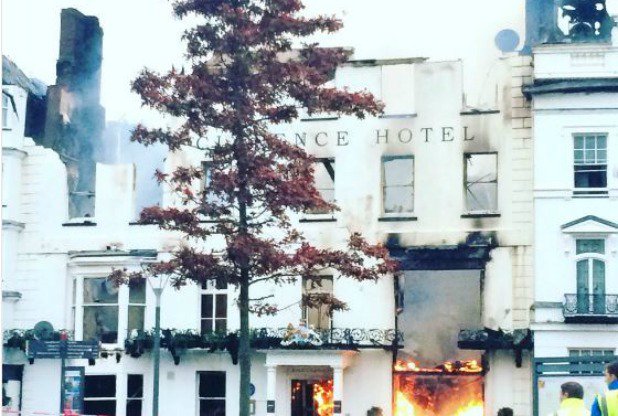 TQHeraldExpress's tweet image. #exeterfire - the scene on Saturday morning torquayheraldexpress.co.uk/exeter-hotel-f…