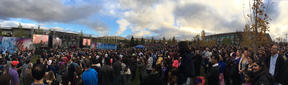 beckyykurtz's tweet image. Jason Derulo at @VMware Halloween Party! #EOS2GETHER