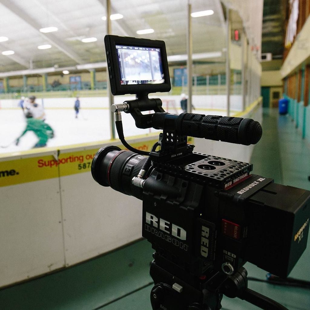 iconium_media's tweet photo. Filmmaking in Canada 🇨🇦 .
.
#film #hockey #r3d #dragon #6k #media #planedmonton #filmmaker… https://t.co/4FDBjoMgjE https://t.co/oqGqcPa9S5