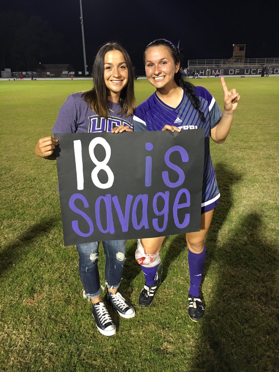 ChaninLuz's tweet image. Where'd the time go? #seniorday #wearegettingold