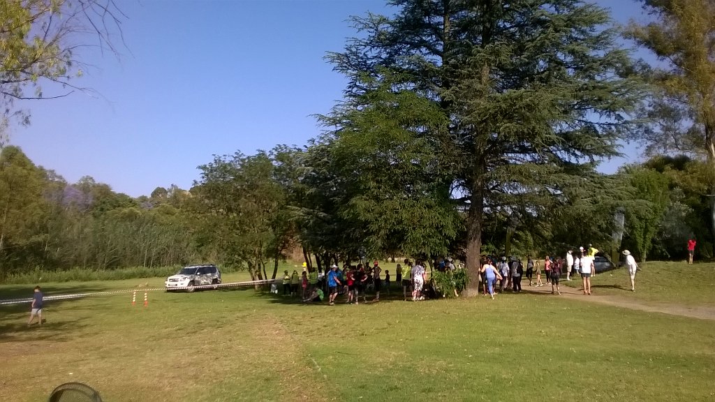 devinpayne2's tweet photo. @goldharvparkrun perfect day, looks like it's going to be a good turnout. https://t.co/o09TsBjcDT
