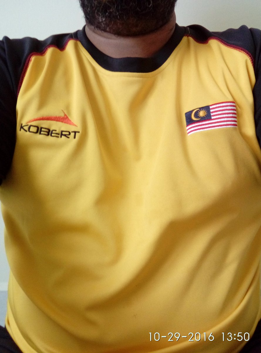 Livermeen55's tweet photo. Ready for tonite match #MasPak #ACT16 @hockeymalaysia @haziq_botol @shahril_saabah @FitriSaari07 @faizhelmijali @rashidbaharom @Mirnawan_13 https://t.co/ATWmTW2nb0
