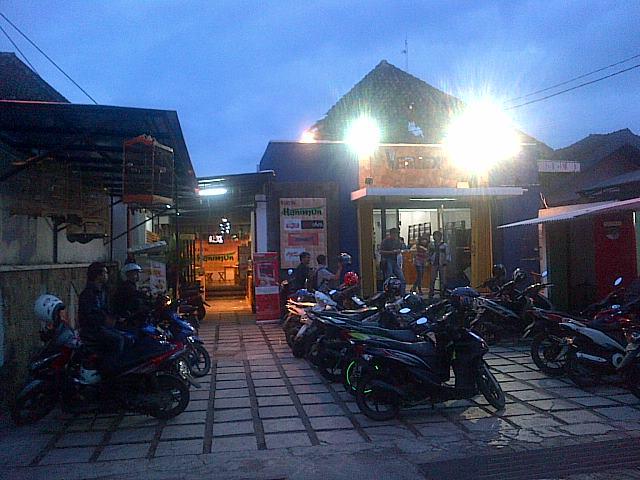 vertexdvd's tweet photo. #cari #fim #DVD #BluRay judul lengkap tempat nyaman ? ke @vertexdvd saja di Jl.Ambon 14 Bdg  #UANGKUID #socialshopping #trendingtopic https://t.co/xaBmkOJyIj