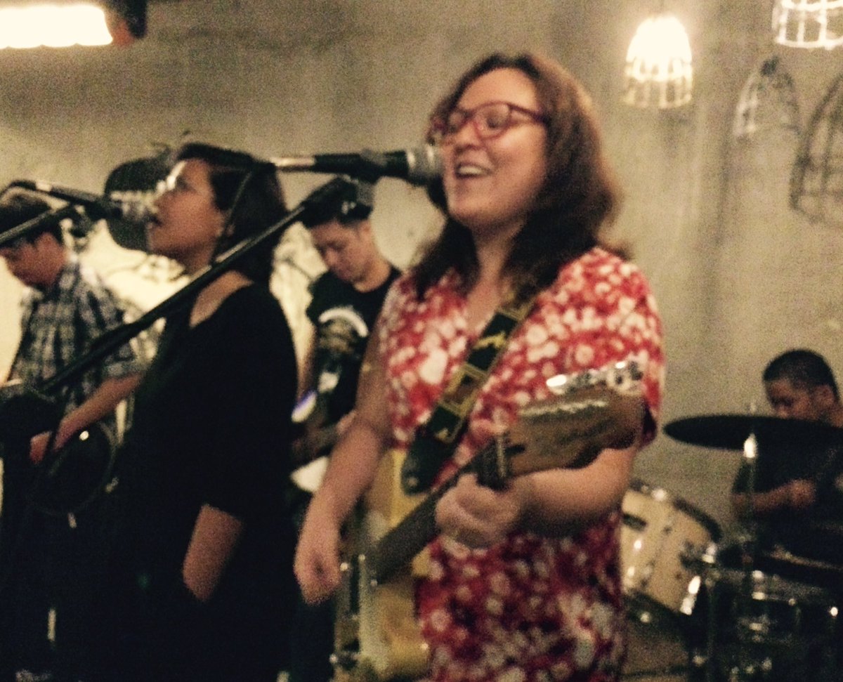 gggjoob's tweet image. Selena played an impromptu set with Candyaudioline last night