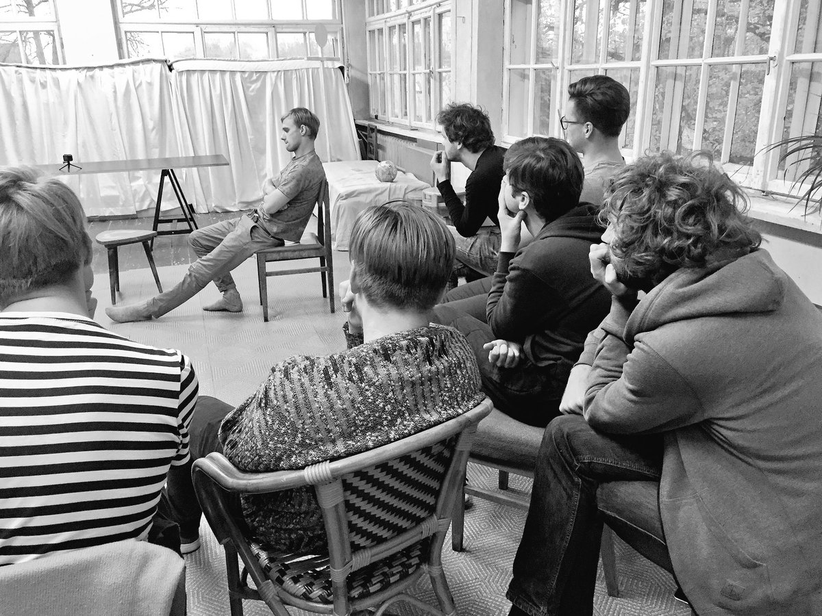 ImproFestRiga's tweet photo. Meistarklase "Solo". #improfestriga https://t.co/pQNvmIdD2P