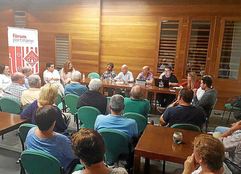 Los vecinos de Sant Mateu piden potenciar las rutas de #senderismo <a href="/PepCires2015/">PepCires2015</a> 
periodicodeibiza.es/pitiusas/local…