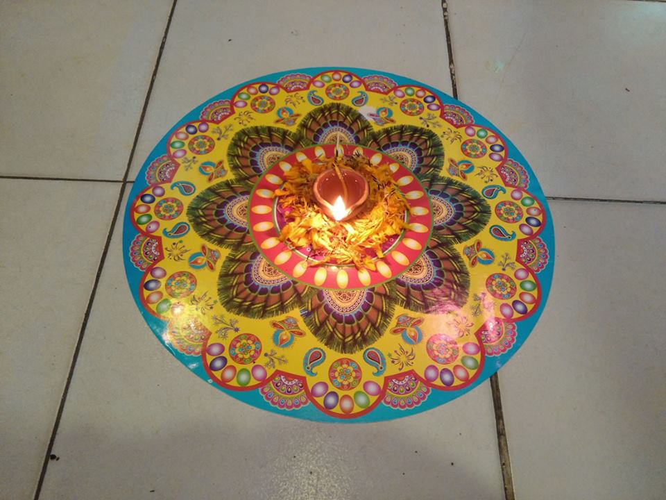 Azonkart's tweet photo. Happy #Diwali   #Azonkart https://t.co/ZtteiBDOAR