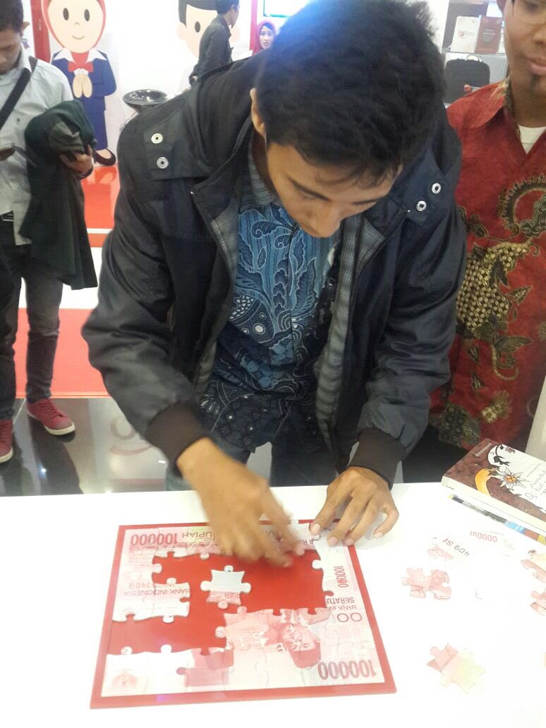 bank_indonesia's tweet photo. Shari'a Fair #ISEFSBY2016 tinggal sampai besok, banyak acara menarik yg dpt kamu ikuti hanya di Grand City Surabaya https://t.co/FXQDVPDNZA
