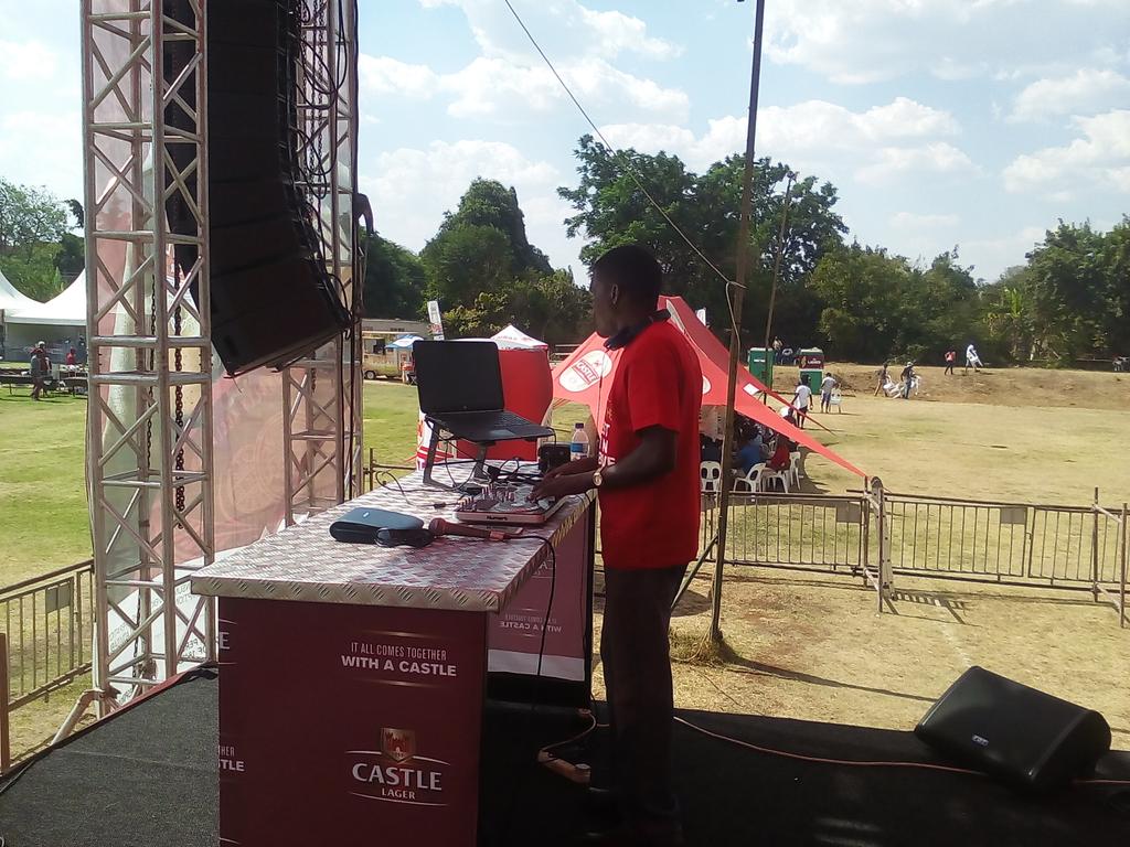 enthusemag's tweet photo. DJ KC on the ones and twos #GigMaster #ZimBiggestBraai https://t.co/2jdiOXhGDL
