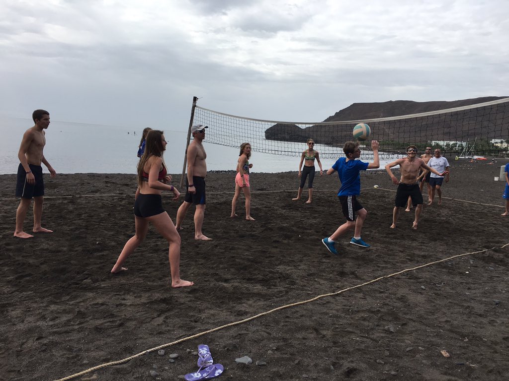 Quick game of volleyball before our last swimming session 😞