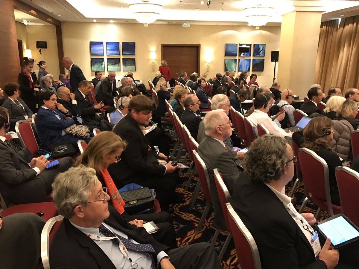 UnionIntAvocats's tweet photo. International Bar Leaders’ Senate
sénat international des Barreaux #UIABudapest https://t.co/QrKLELGxSx