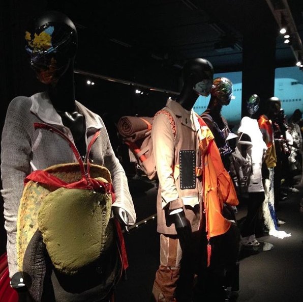 RCAcohort's tweet photo. Luke Stevens presenting his work @modebelofte #ddw #ddw2016 #ddw16 #dutchdesignweek #dutchdesignweek2016 #dutchdesignweekeindhoven #exhibit https://t.co/RFOuB5ITpP