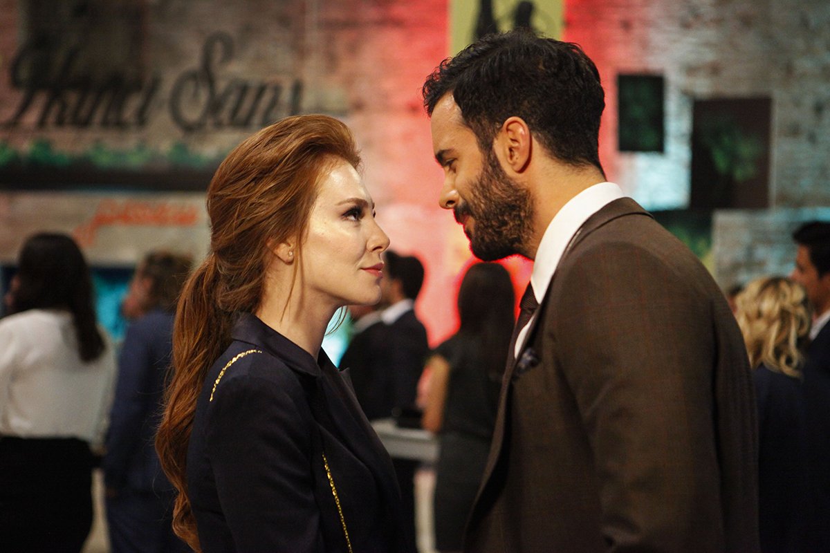 startv's tweet photo. #KiralıkAşk'ın yayınlanan son bölümünü izlemek için tıklayın: https://t.co/k3t9CSzMl5 https://t.co/QhFpQXdhev