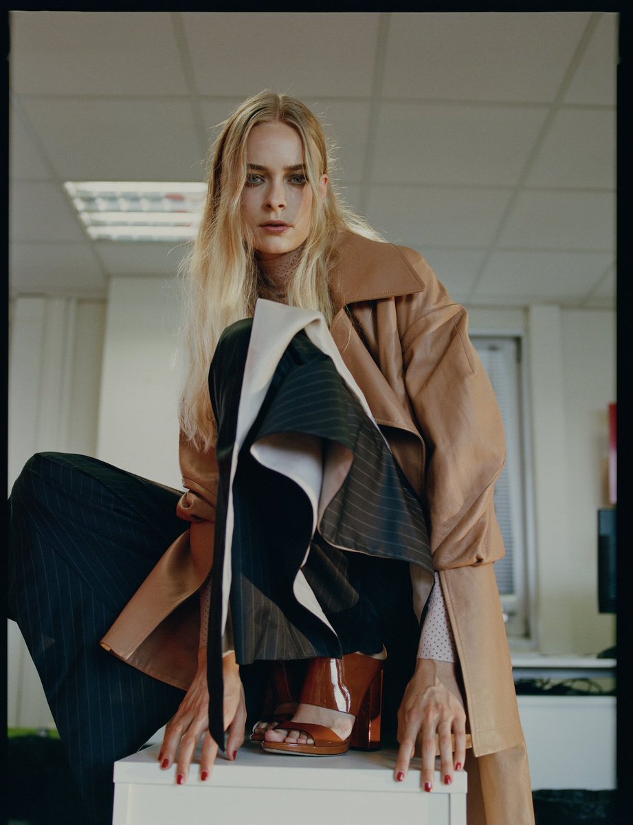 DROMe_Official's tweet photo. DROMe in @Teeth_Mag 'Working For It' 20.10.16
https://t.co/tkwHuzcqvd
#editorial #dromeoffical #teethmag https://t.co/yTfwllu3aq