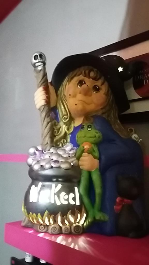 EssentialMeSO's tweet image. Getting in the Halloween Mood @craft_food