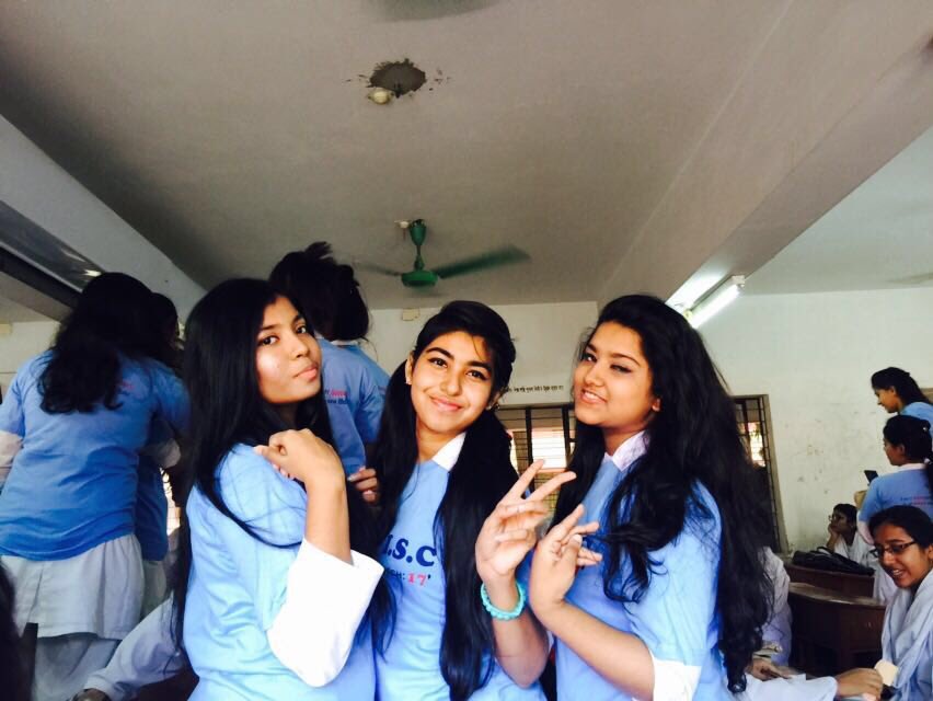 mohorellous's tweet photo. Rag day.....
So it's time to say babye......
#LikeAGirl https://t.co/QMh9fXCDBH
