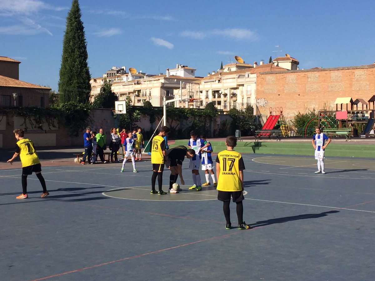 Día de partidos en <a href="/CDPresenGranada/">CD Presen Granada</a> 
16h. Infantil vs. <a href="/futsalhendin/">FUTSALHENDIN</a> 
17'45 h. Alevín vs. <a href="/FutsalMaristas/">CD Maristas FS</a> 
#futsalamarillo