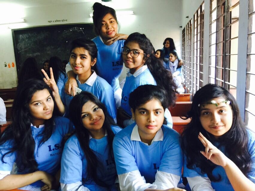 mohorellous's tweet photo. Rag day.....
So it's time to say babye......
#LikeAGirl https://t.co/QMh9fXCDBH