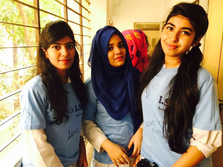 mohorellous's tweet photo. Rag day.....
So it's time to say babye......
#LikeAGirl https://t.co/QMh9fXCDBH