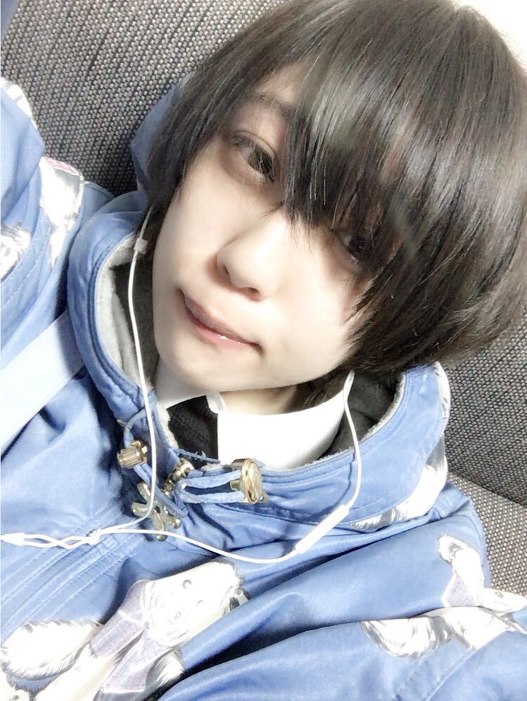 0_0_0_egg_0_0_0's tweet photo. 寒くなってきたしこのクマの服またキレるぞ〜〜〜💢💢💢 https://t.co/0mKAsGxhGK