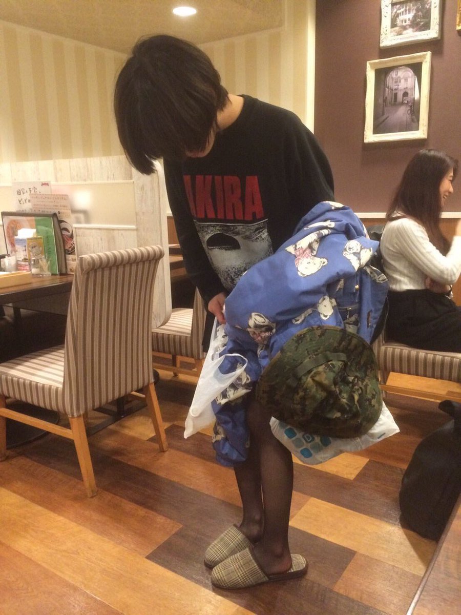 0_0_0_egg_0_0_0's tweet photo. 寒くなってきたしこのクマの服またキレるぞ〜〜〜💢💢💢 https://t.co/0mKAsGxhGK