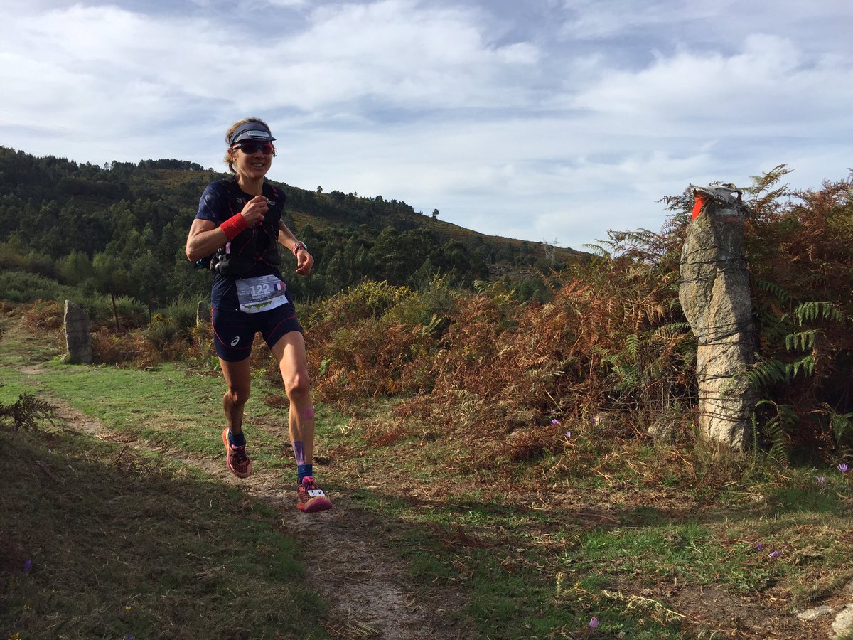 Caroline Chaverot leads the women at 54k at 5:55:40 elapsed. Working hard but looks so strong. #IAUTrail