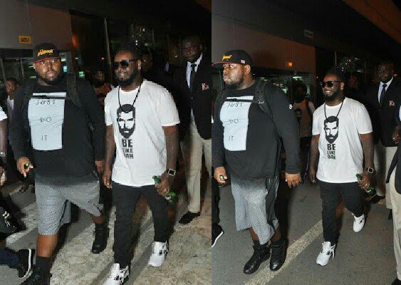 apaupdate's tweet photo. T-pain And His Bodyguard Arrive Nigeria (Photos) https://t.co/vf6jyOpgnS https://t.co/RAVR7qxAcR