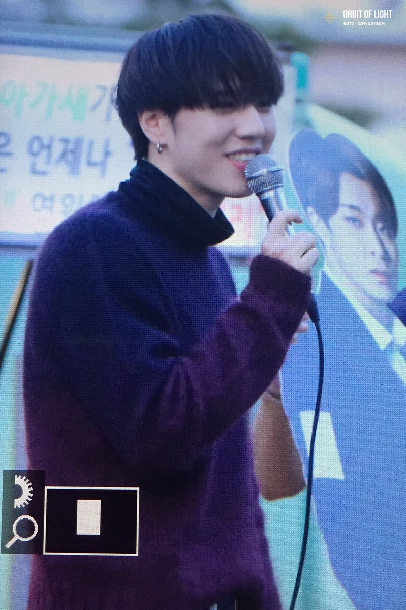 orbit_of_light's tweet photo. 161029 미니 팬 미팅 

#GOT7 #갓세븐 #Yugyeom #유겸 https://t.co/tdjqPOatx6
