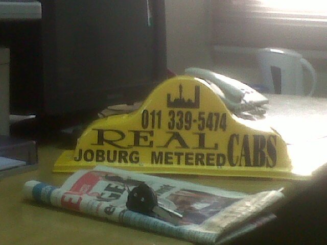 cabsREAL's tweet image. Best of luck to #kaizerchiefs and #orlandopirates.. "90 minutes of exciting football as usual"..