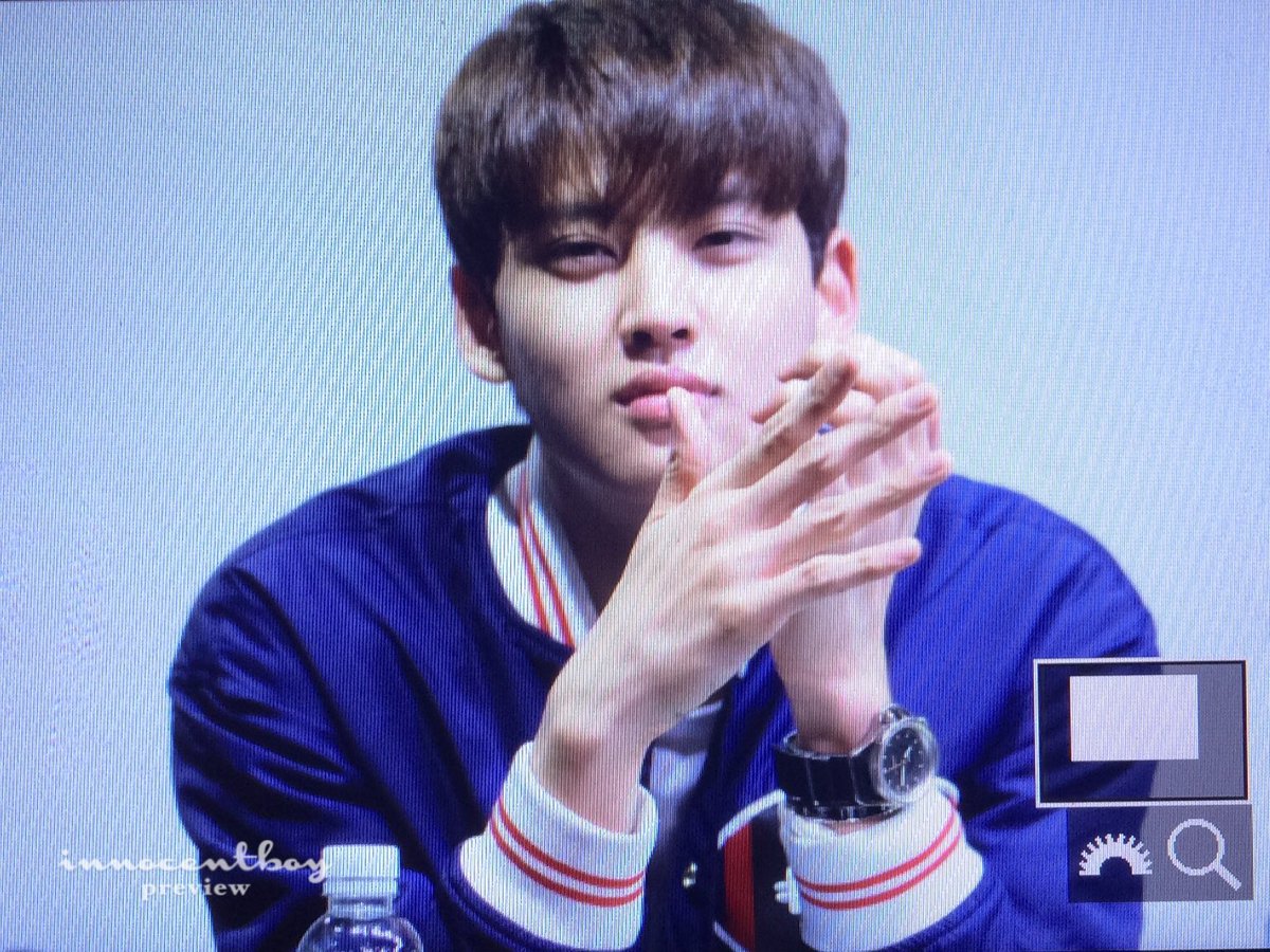 19920421net's tweet photo. 161029 강남 팬싸인회 💓
(@HelloHALO_ )#헤일로 #HALO #이인행 #인행 #마리야 https://t.co/NBrB6JhQwG